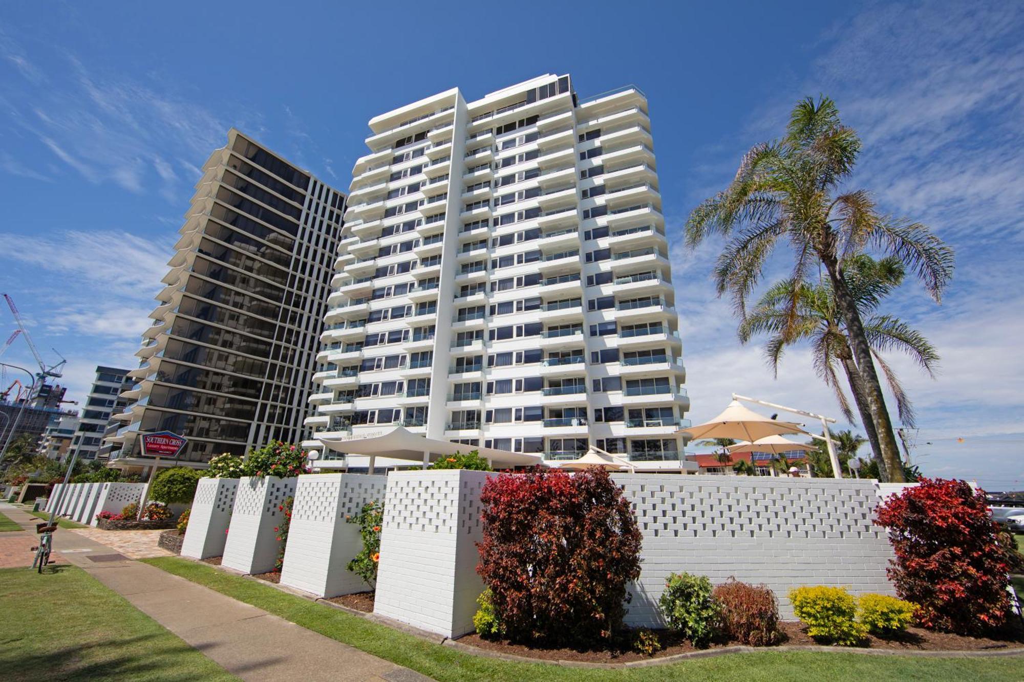 Southern Cross Beachfront Holiday Apartments Gold Coast Exterior photo